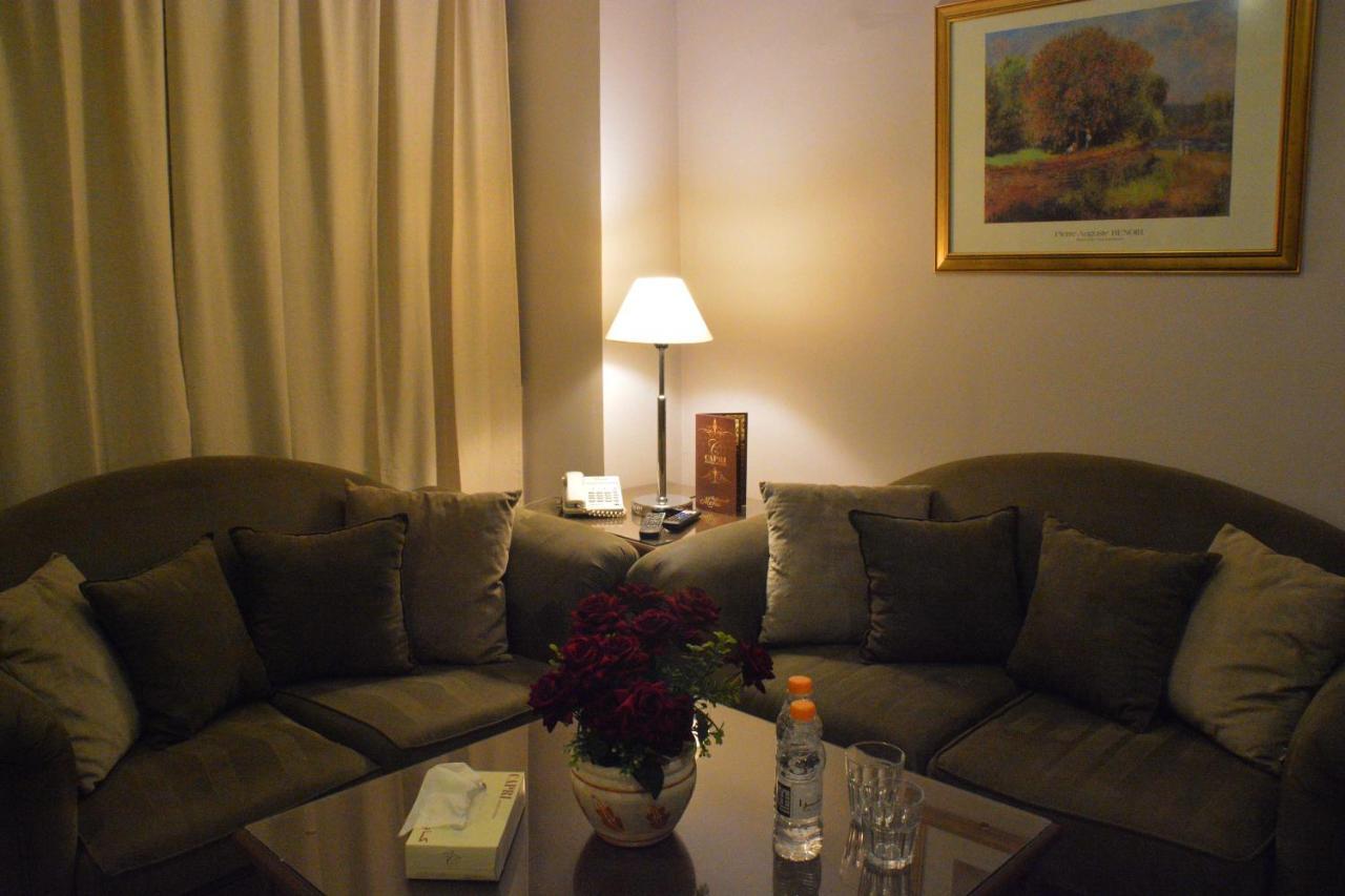 Capri Hotel Suites Amman Buitenkant foto